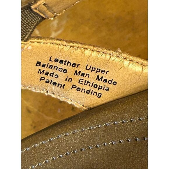 Naturalizer Bronze Women Flats Sz 7W Strappy Shoes Sandals Open Toe - Picture 8 of 9